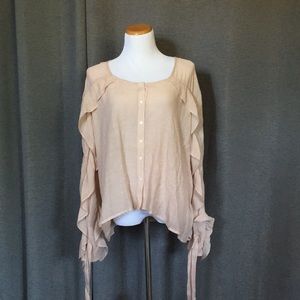 Blush long sleeve blouse!